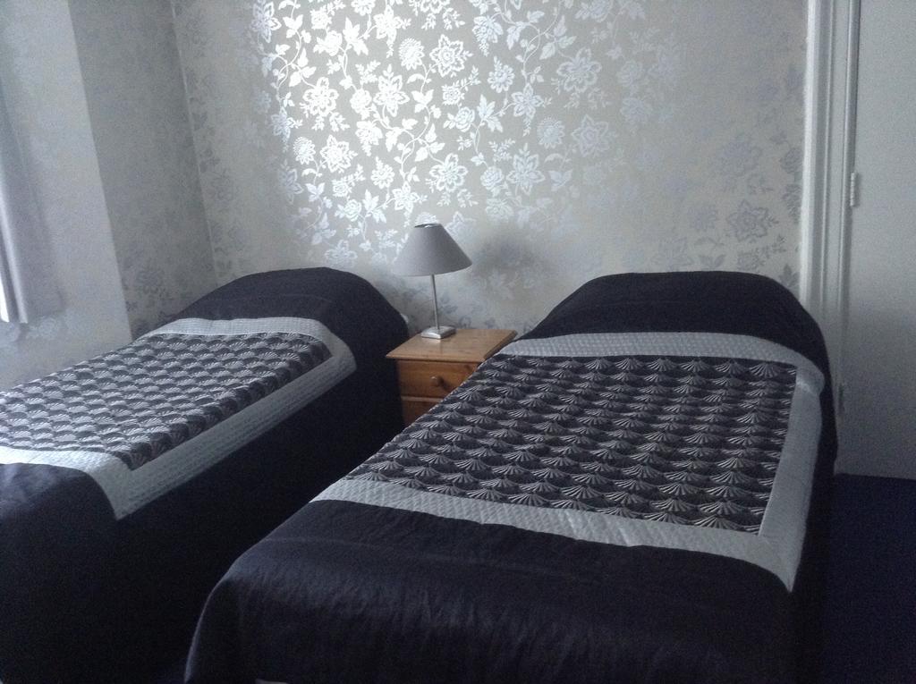 Becket Guest House 2*